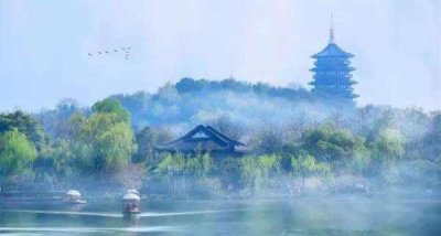 ​山外青山楼外楼的下一句,山外青山楼外楼的下一句是什么