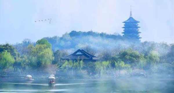 山外青山楼外楼的下一句,山外青山楼外楼的下一句是什么图1