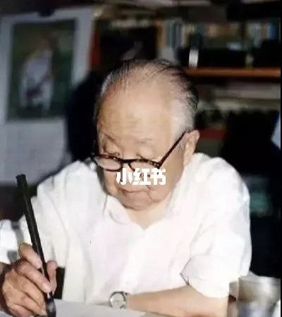 事了拂衣去,深藏功与名是什么意思