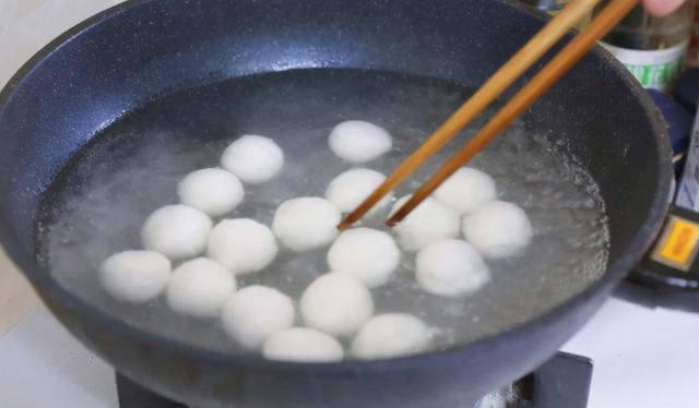 正确煮速冻汤圆的方法(记住不要水开后下锅)(4)