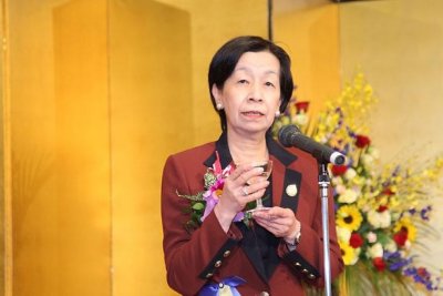​嫁入日本神秘家族的皇室公主千容子，用三十多年熬成了家族掌门人