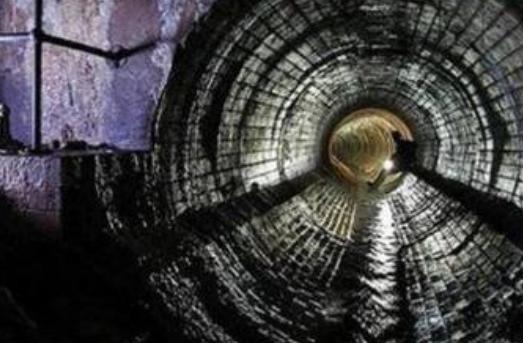 井口23厘米却被评为世界上最深的井，网友表示不相信