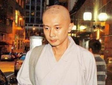 何宝生为什么出家为僧 事业巅峰选择遁入空门