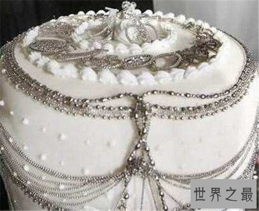 世界十大最贵甜点排行榜,第一名用10克拉皇家蓝钻作陪衬