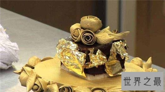 世界十大最贵甜点排行榜,第一名用10克拉皇家蓝钻作陪衬