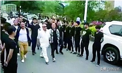 ​前有山西黑老大高调出狱被逮捕，今有绵阳杀人犯出狱18桌庆祝