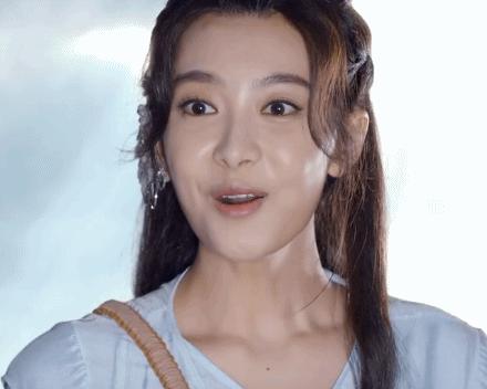 宋茜全开麦唱跳太惊艳 | 天生爱豆、水土不服?不温不火太可惜