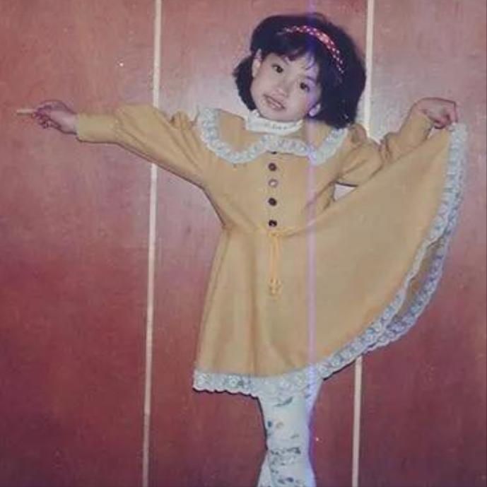 宋茜全开麦唱跳太惊艳 | 天生爱豆、水土不服?不温不火太可惜