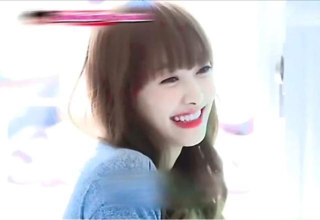 宋茜全开麦唱跳太惊艳 | 天生爱豆、水土不服?不温不火太可惜