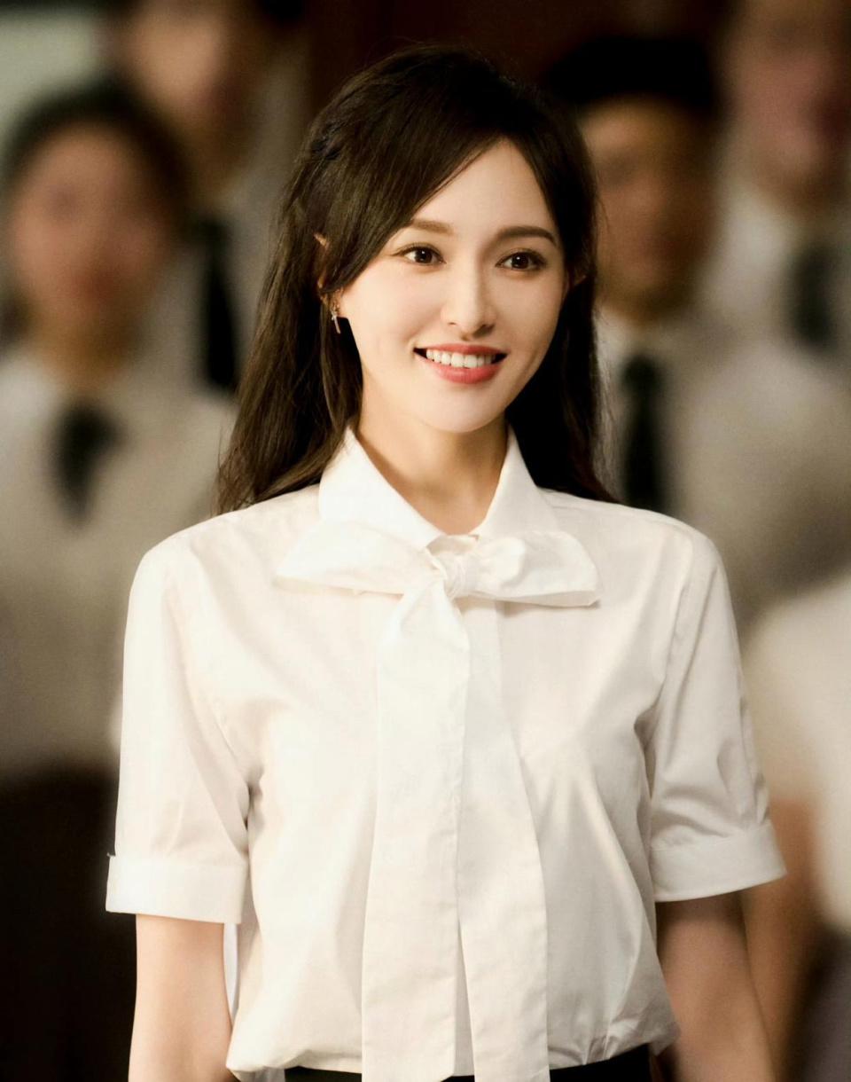 杨幂唐嫣又双叒撞角了!从闺蜜到陌路,从赵默笙到冯太后,这宿命感绝了