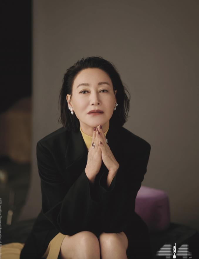 香港金像奖女配“神仙”打架：惠英红卫诗雅两大影后对撼，新人邓涛双料入围