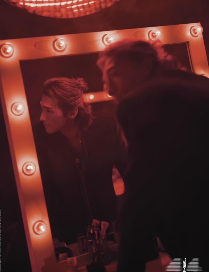 香港金像奖女配“神仙”打架：惠英红卫诗雅两大影后对撼，新人邓涛双料入围