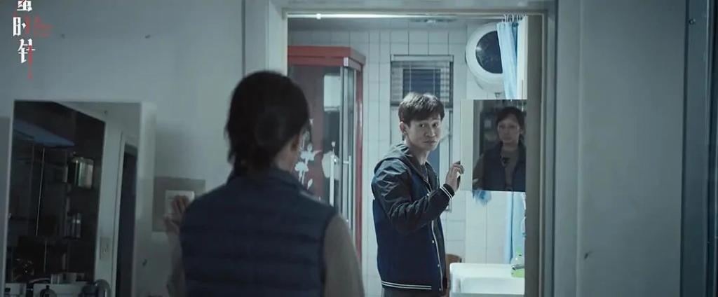 三度暴雷，压了10年，这国产片终于上了