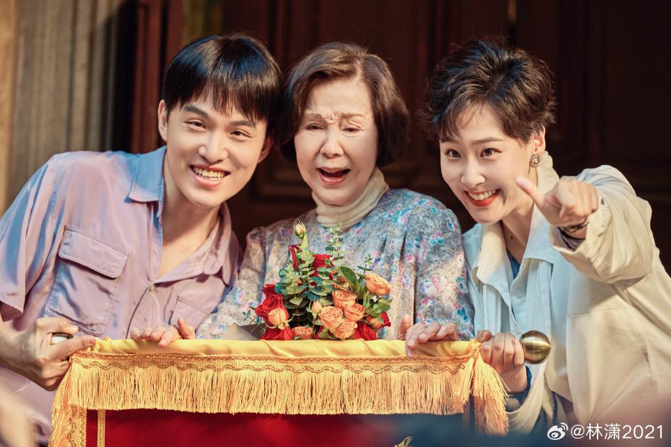 《你好1983》出场11位靓女，周也明媚董璇温柔林潇飒爽，各具特色