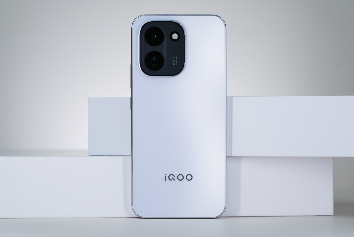 iQOO Z11评测:性能续航小超人再进化