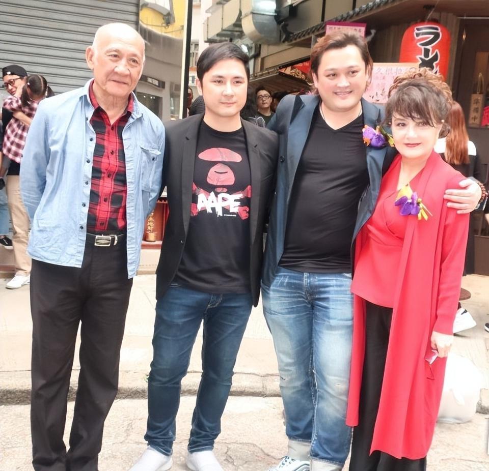 知名港星施明去世，生前曾开颅3次抢救，儿子证实死讯公开其离世细节