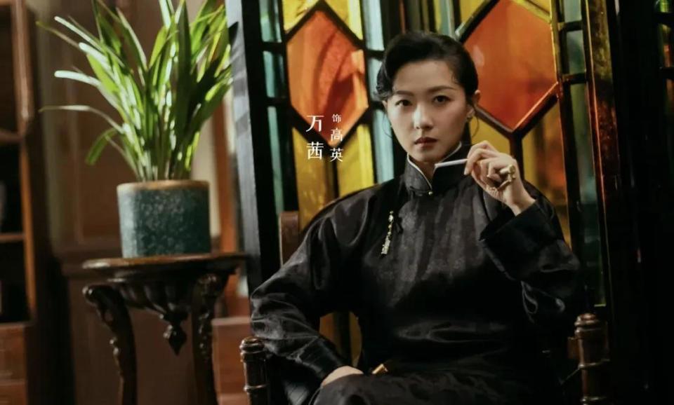 万茜回应0片酬支持新人导演：自身经历愿意为别人撑伞