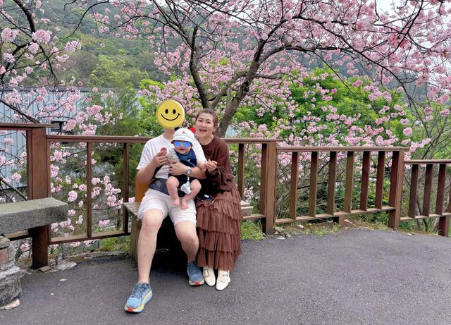 SHE合体庆生，回归家庭的任家萱状态大变，三人差距一目了然