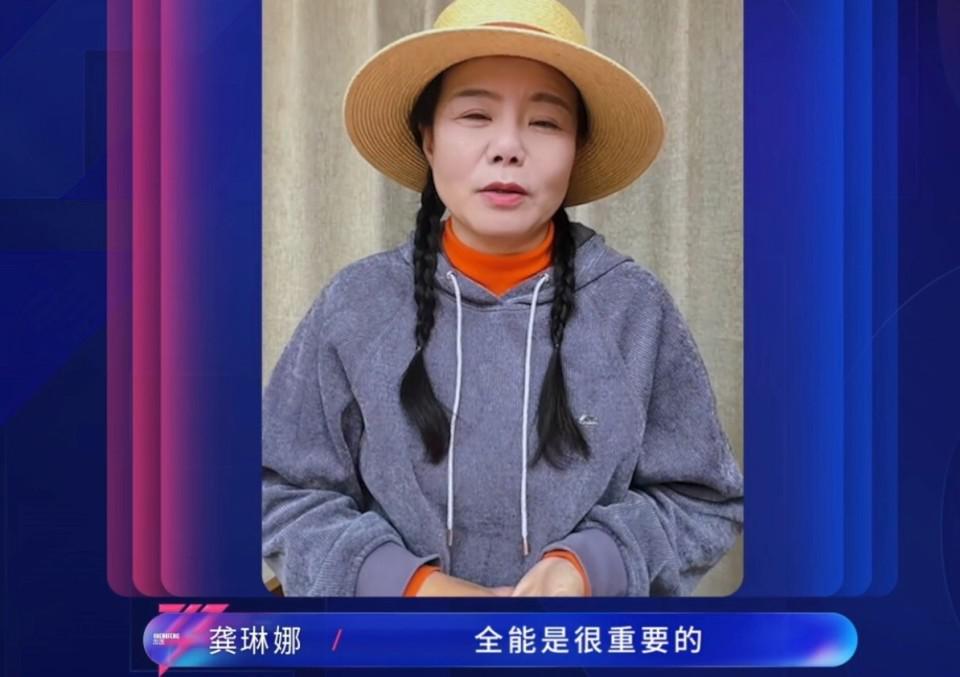 这届《浪姐》还没开播,女星们的一通电话撕开了娱乐圈的遮羞布