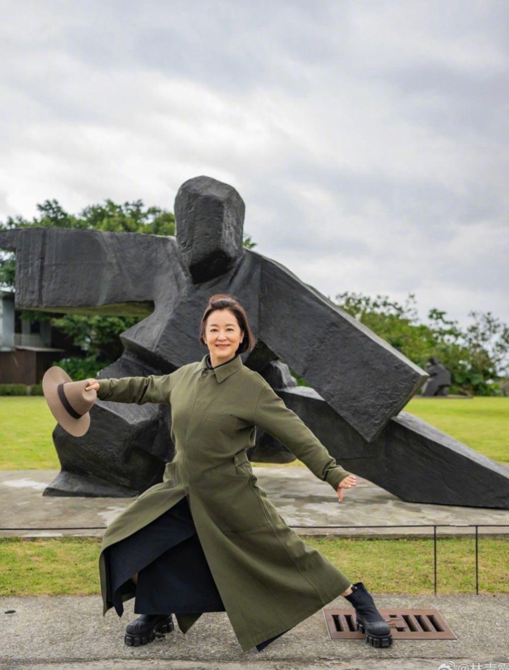 生图直出、绝不P图!林青霞私下状态看呆网友:这才是真正的顶级巨星