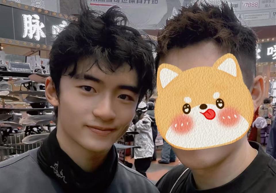 “外甥像舅,侄女像姑”的俗语,在谢振轩和窦靖童身上具象化了