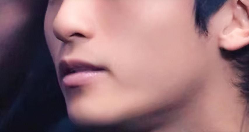 “外甥像舅,侄女像姑”的俗语,在谢振轩和窦靖童身上具象化了