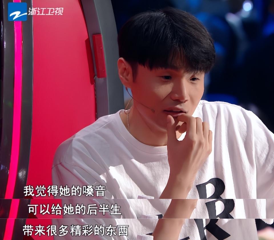 也许，被“羞辱”才是李荣浩开撕单依纯的真正原因