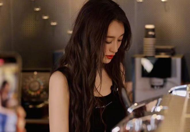 浪姐7未播先炸!李小冉当场问节目组会恶剪吗,真的被坑怕了