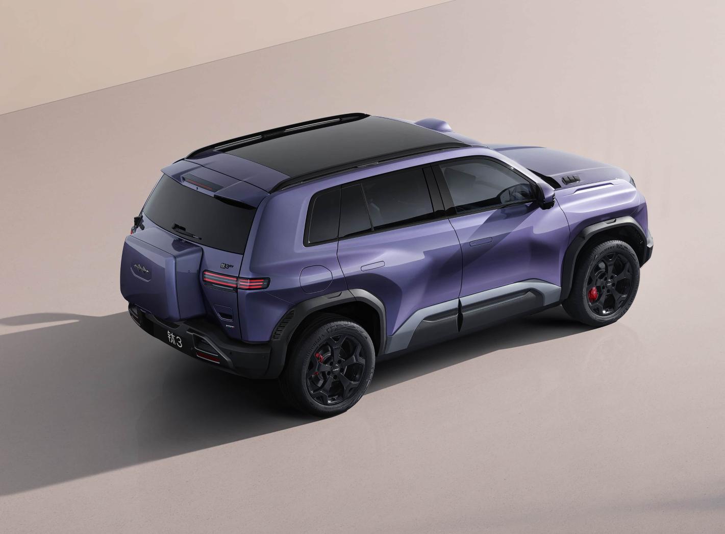 15.38万元起 方程豹钛3闪充版上市 续航最高620km