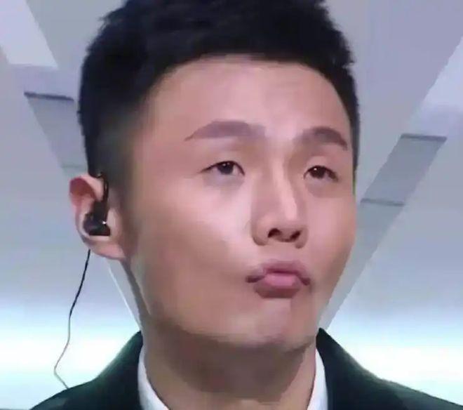 单依纯好友鱼椒盐疑怒撕李荣浩？言论太露骨，评论区炸锅了