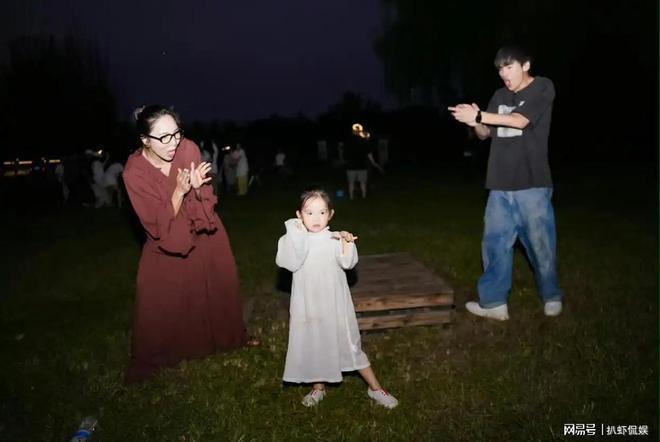 宋宁峰为出轨道歉：我将无限期暂停演艺工作，会找专业心理医生