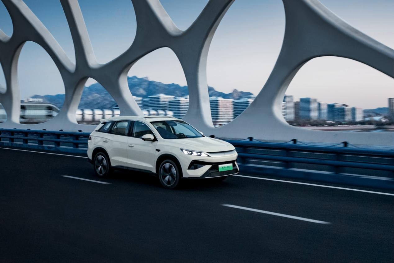 限时价11.98万元起 宋Pro DM-i长续航版上市 纯电续航220km