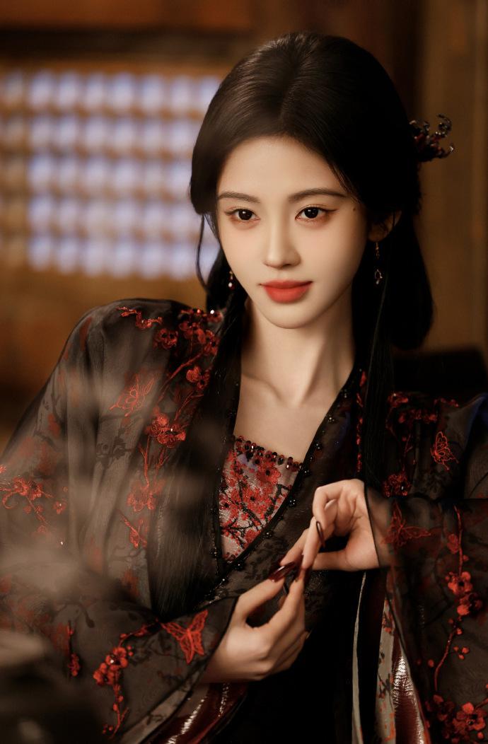 丝芭传媒发布声明，已于2025年起诉《月鳞绮纪》承制方