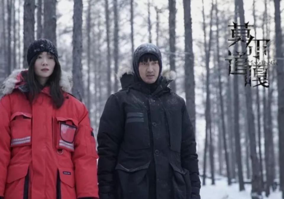 王传君一家三亚度假，齐溪身材发福素颜出街，前夫宋宁峰却在发道歉声明