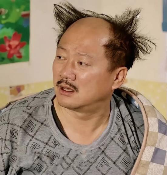 上一个让李荣浩这么生气的还是谢广坤 3次发文吐槽