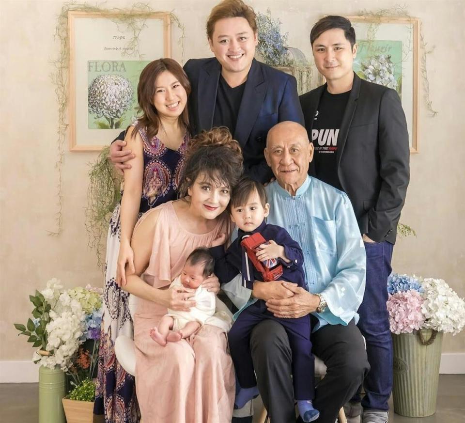 李家鼎自曝施明离世两天才知情，被禁探望对方，不知丧礼时间地点