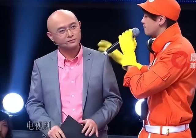 何润东16年前上相亲节目，被女嘉宾嫌嘴唇厚灭灯