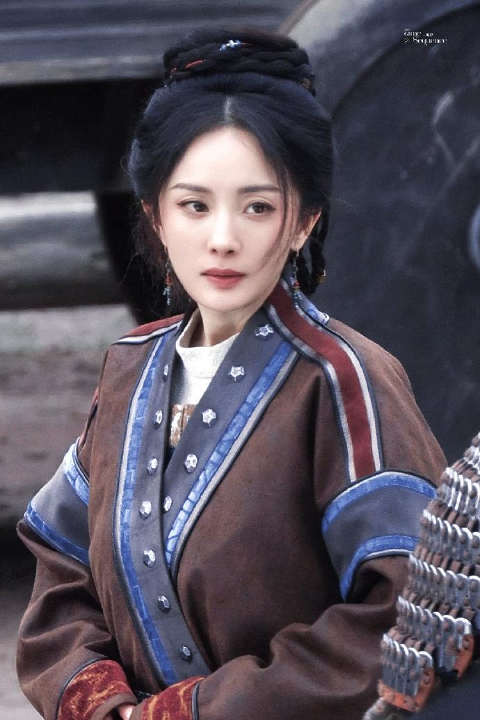 杨幂《江山大同》路透曝光，造型高度还原北魏女奴形象