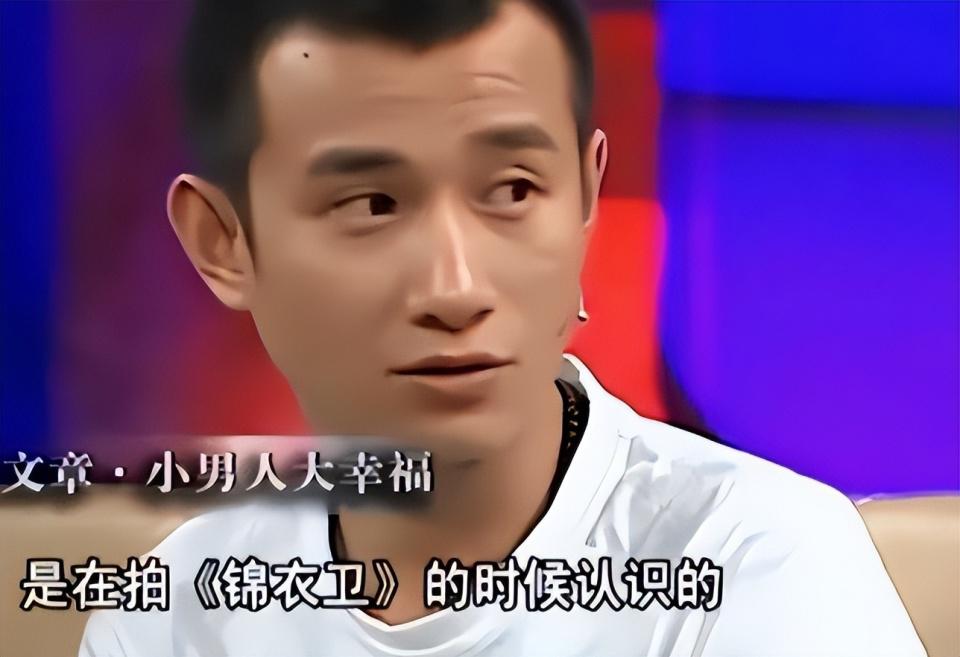 靠一碗面“翻红”:15年后,自诩“顺极了”的文章,终于成熟了?