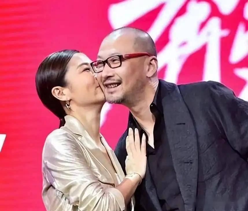靠一碗面“翻红”:15年后,自诩“顺极了”的文章,终于成熟了?