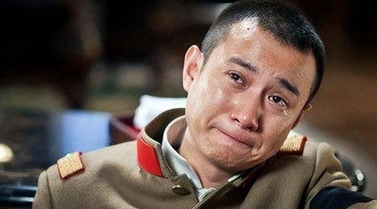 靠一碗面“翻红”:15年后,自诩“顺极了”的文章,终于成熟了?