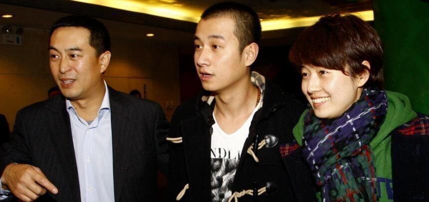 靠一碗面“翻红”:15年后,自诩“顺极了”的文章,终于成熟了?