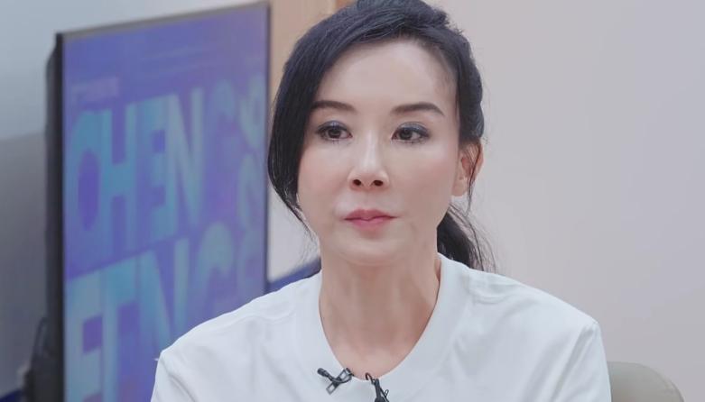 《浪姐7》里7位女星，带妆个个貌美如花，卸妆：大姐你是谁