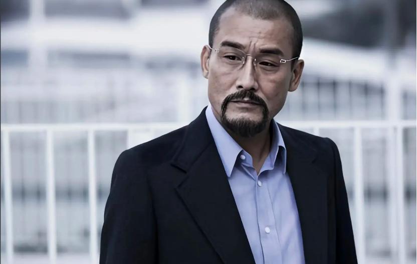 68岁梁家辉五夺金像奖：十年一影帝，见证香港电影浮沉