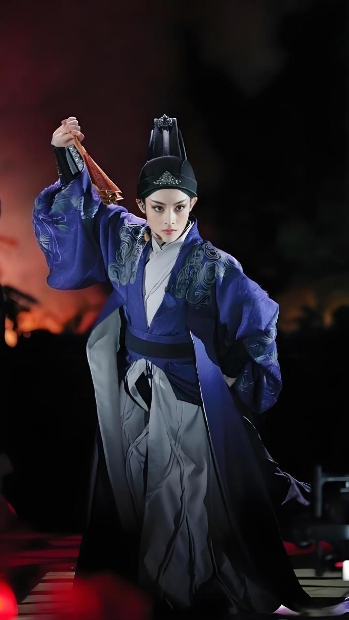 陈丽君有了新身份：浙江小百花副主任，一声“陈主任”满是期待