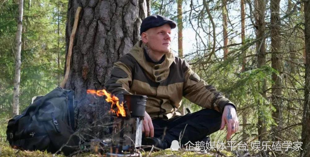 49岁户外博主荒野探险“倒在北极”，死因为突发癫痫