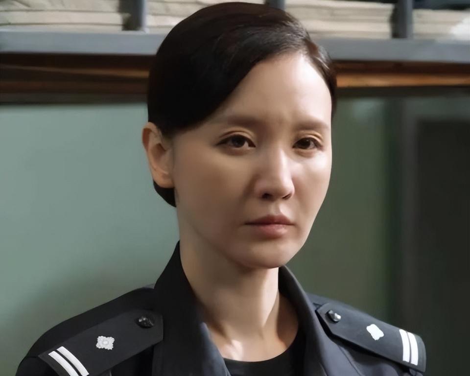 那些因疑似do脸被“毁掉”的古早女神：初见惊艳，再见惊悚？