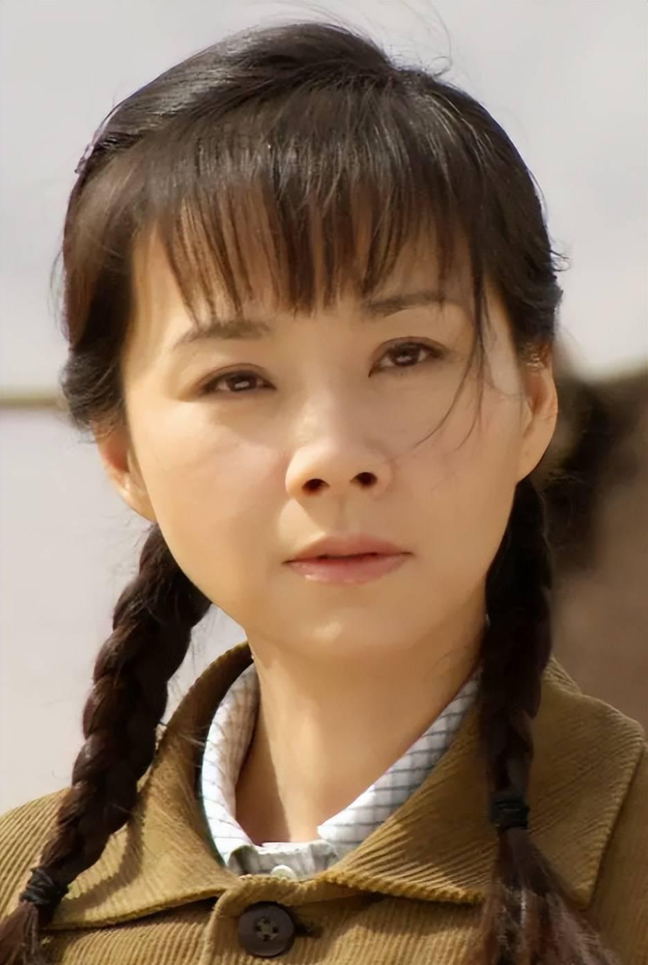 那些因疑似do脸被“毁掉”的古早女神：初见惊艳，再见惊悚？