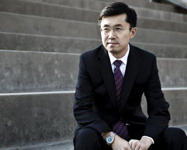 娱乐圈恐现“失业潮”？何润东却重新翻红，给演员们提了一个醒！