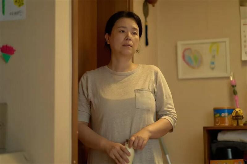 韩国电影又出神作！21个细节帮你更懂《世界的主人》